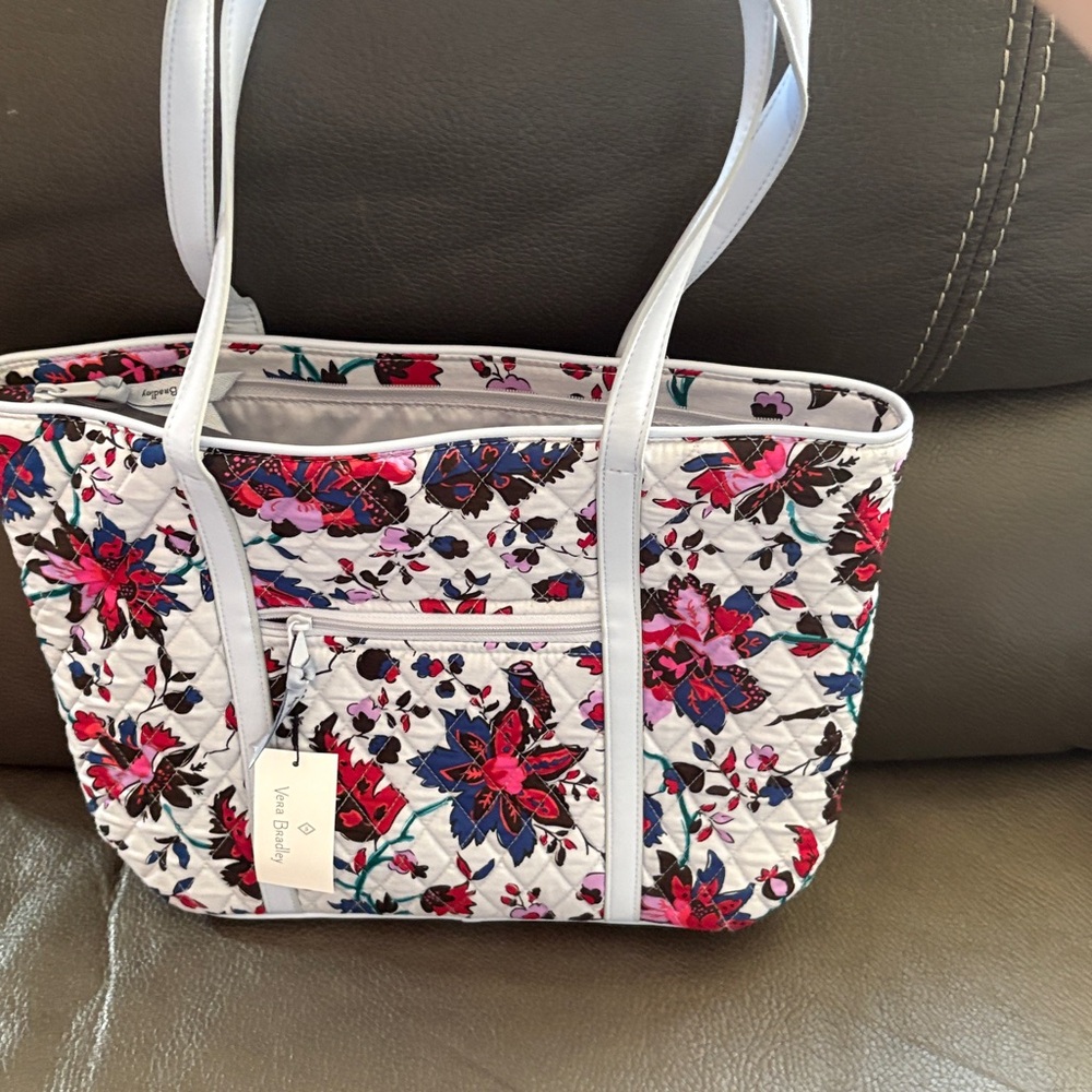 Vera Bradley small trimmed vera bag in vineyard floral - Picture 10 of 10